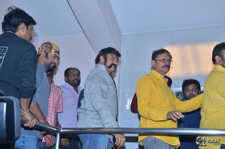Celebs-at-Gautamiputra-Satakarni-Movie-Screening